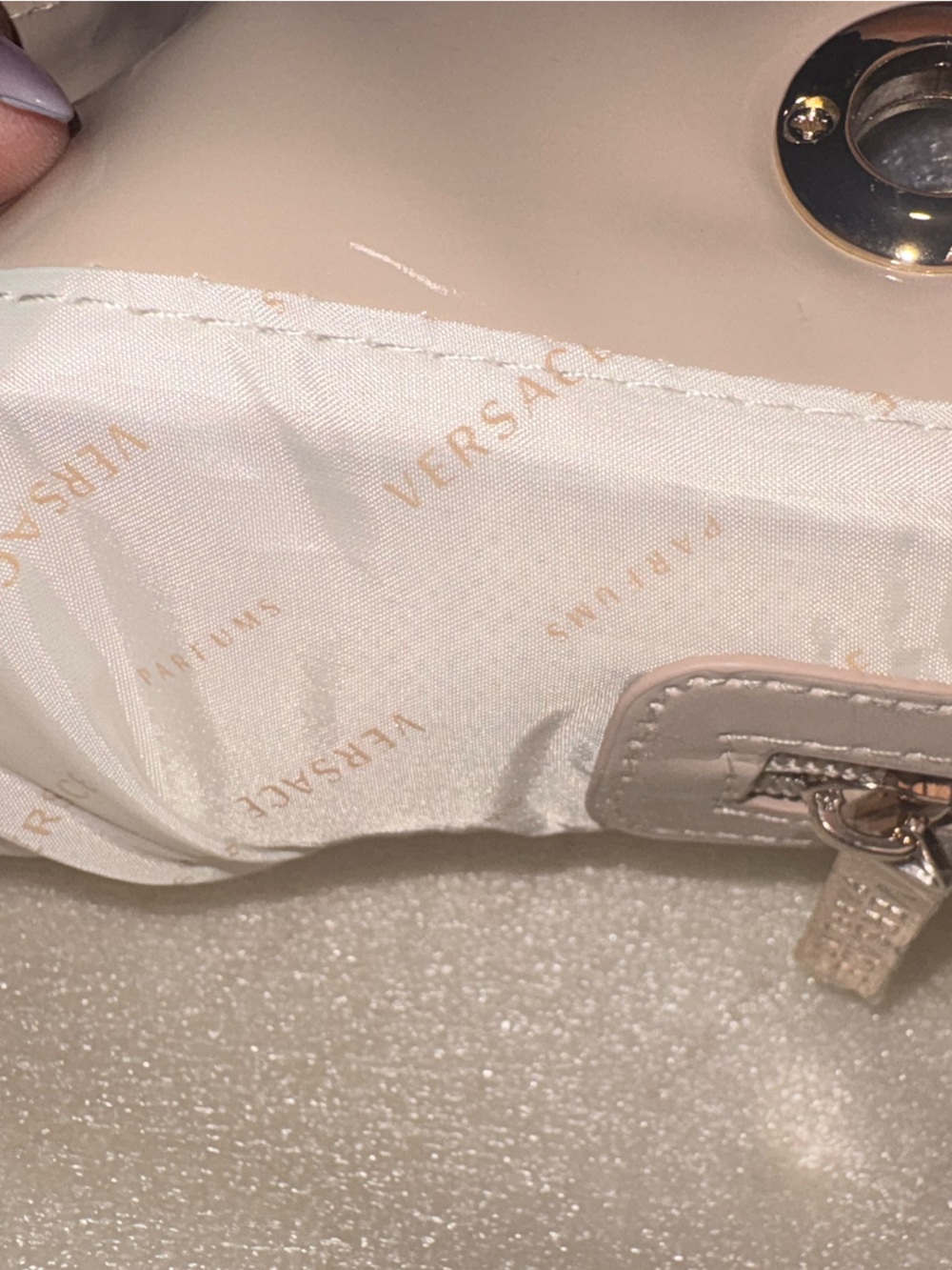 Versace Cream Logo-Print Shoulder Bag with Gold-Tone Hardware - Picture 3 of 7